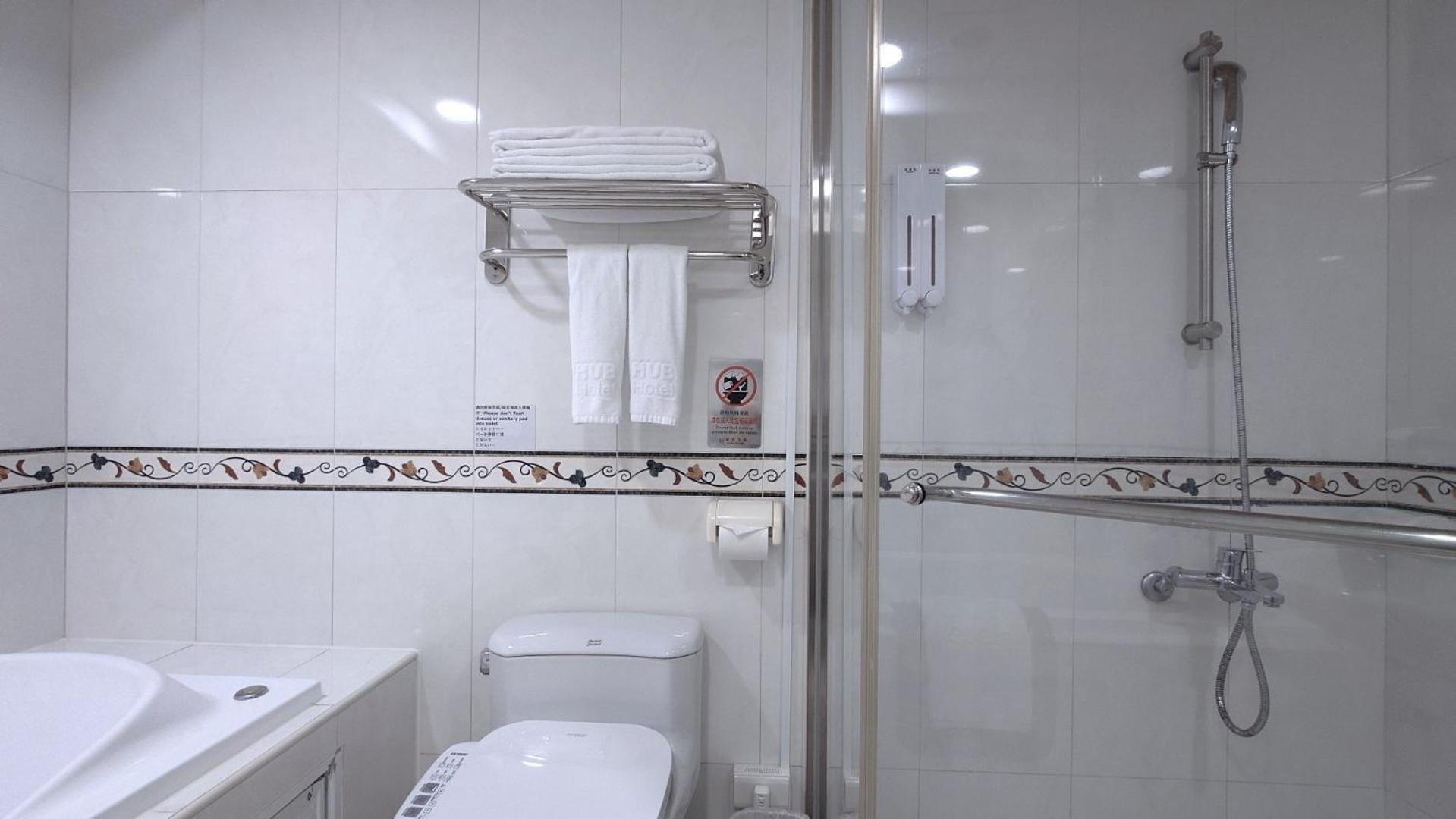 Hub Hotel - Zhongshan Branch Тайпей Екстериор снимка