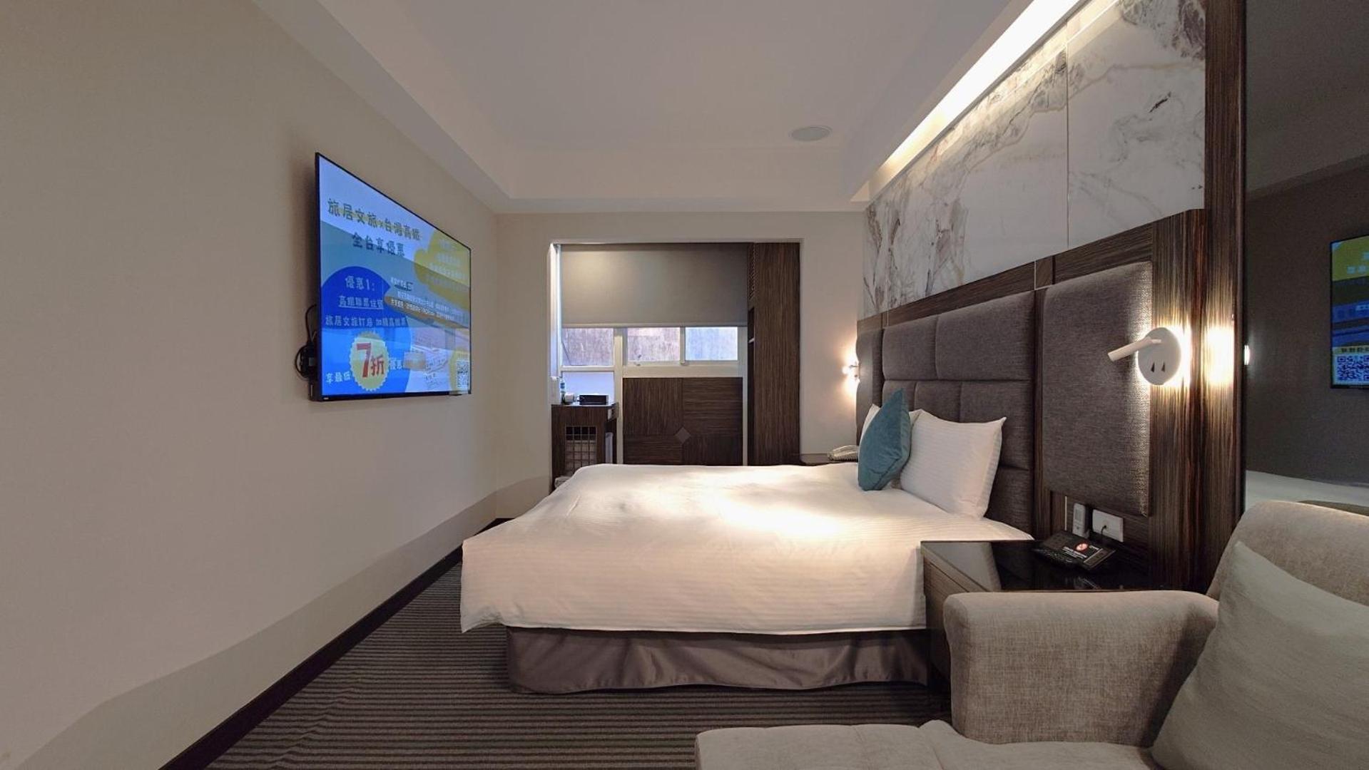 Hub Hotel - Zhongshan Branch Тайпей Екстериор снимка